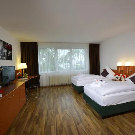 Michel Hotel Frankfurt Airport-3
